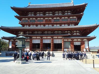 薬師寺、境内での様子