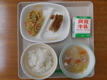 ３月8日（火）の給食