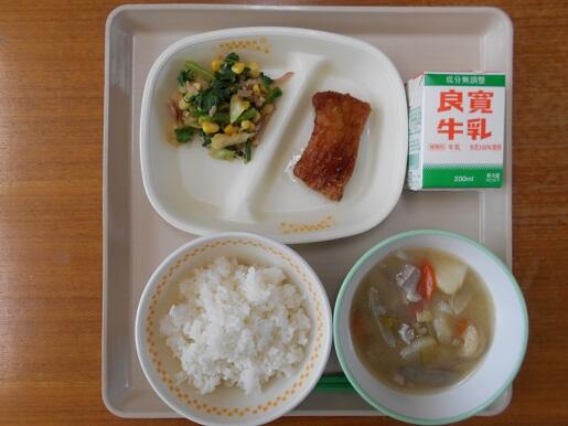 ３月１２日（金）の給食